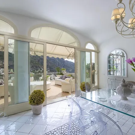 - Elio Villa Positano